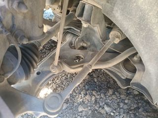 BRAZO SUSPENSION DELANTERO IZQUIERDO OPEL CORSA E