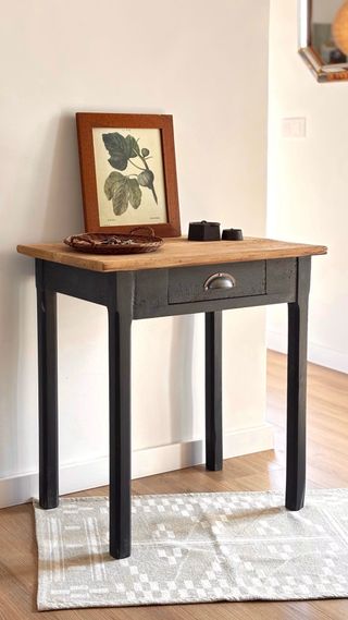 Tavolino o consolle rustico