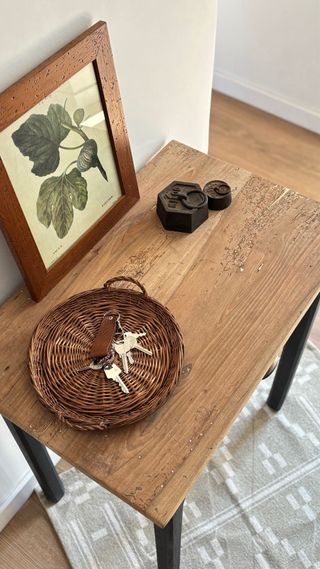 Tavolino o consolle rustico