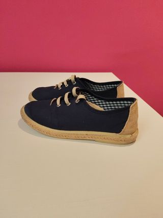 Zapatos niño Talla 32 (2 usos)