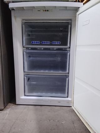 Congelador Blanco Whirlpool