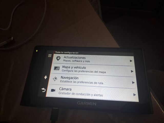 GPS Garmin NuvicamLM con cámara