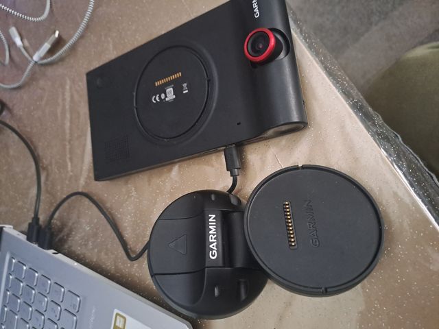 GPS Garmin NuvicamLM con cámara