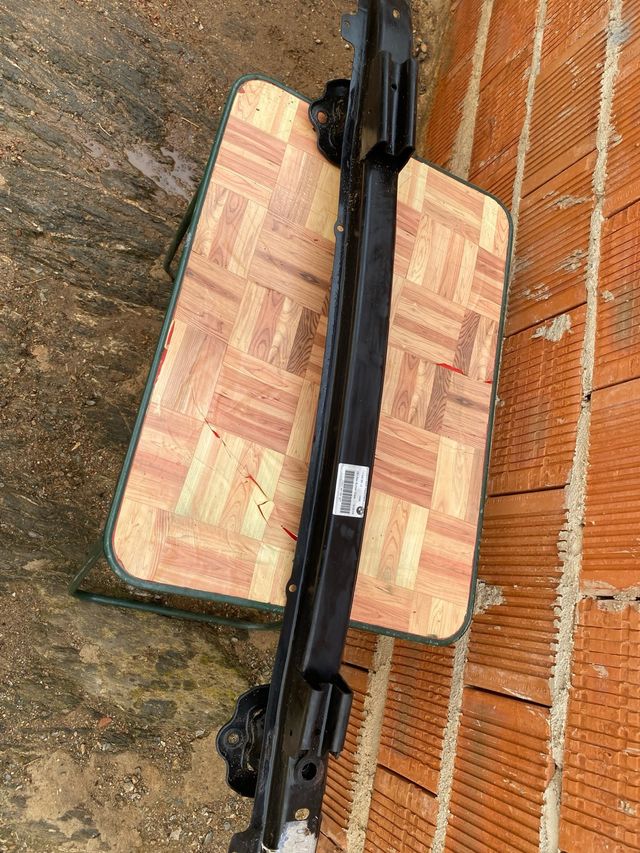 Refuerzo Trasero BMW