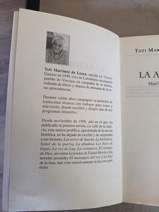 Libro La Abadesa de Toti Martínez de Lezea