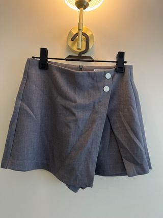 Falda pantalón elegante gris 