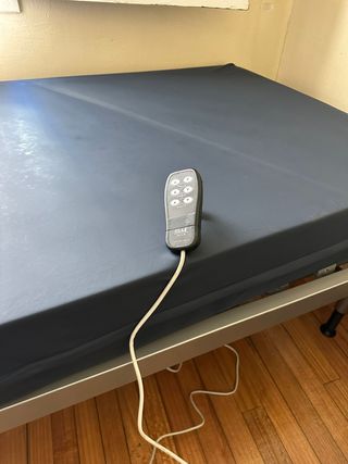 Cama Ortopédica Eléctrica con Colchón de Aire