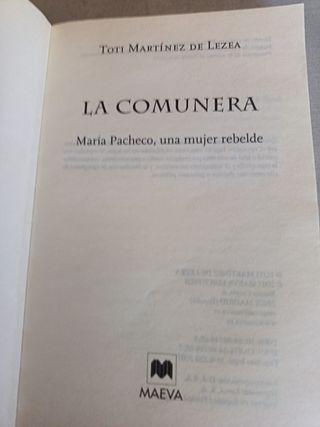 Libro La Comunera de Toti Martínez de Lezea