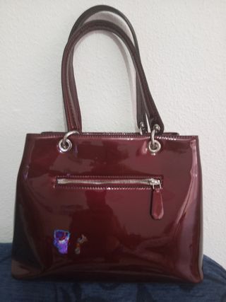 Bolso Guess Rojo Charol