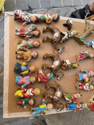 Lote 28 figuras belén plástico 70/80