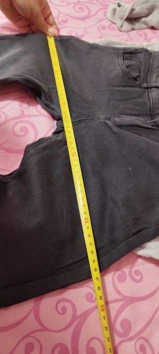 Conjunto Ropa Mujer: Jersey Gris y Pantalón Negro