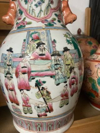 Coppia di vasi cinesi in porcellana