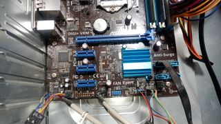 1155 ASUS P8H61-M LX R2.0+Pentium G2030+4GB DDR3 