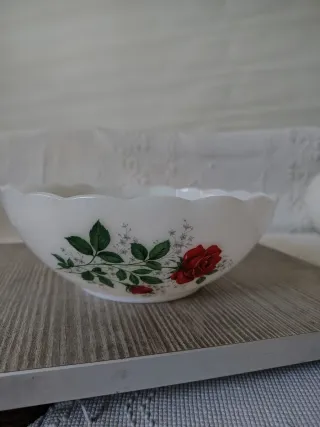 Ensaladera Arcopal Flores Rojas