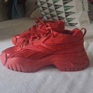 Reebok x Cardi B Club C V2 Rojas