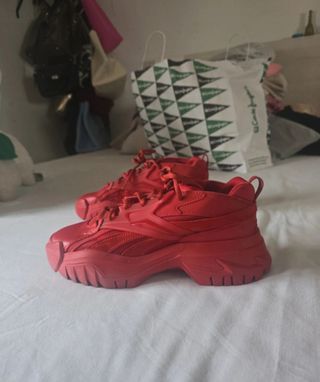 Reebok x Cardi B Club C V2 Rojas