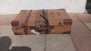 Maleta antigua de viaje vintage