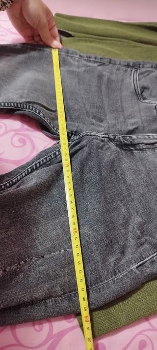 Conjunto Ropa Mujer: Jersey Verde y Pantalón Gris