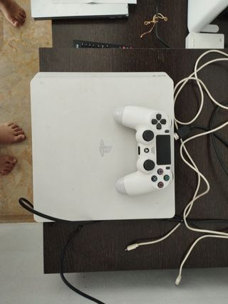 Playstation 4 Blanca PS4