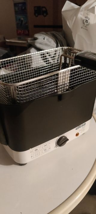 Freidora Ufesa 730 - 2L - 1600W