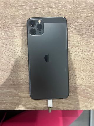 iPhone 11 Pro Max color gris espacial