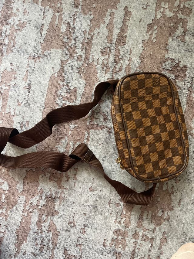 Borsa Louis Vuitton marrone