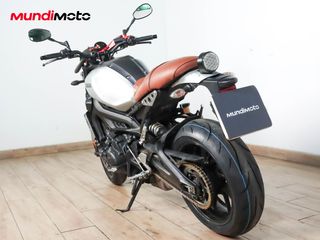 YAMAHA XSR 900