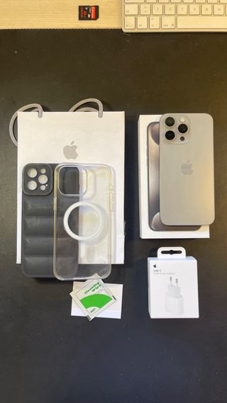 iPhone 15 Pro Max 256 GB Gris + Funda Original