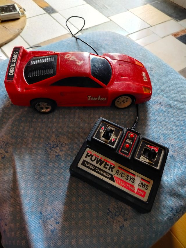 Auto radiocomandata F-40 Turbo RC