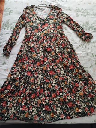 Vestido Pull & Bear estampado floral