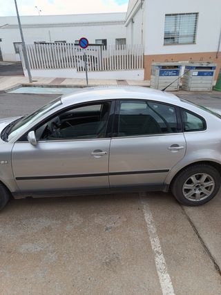 Volkswagen Passat 2002