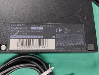 PlayStation 2 SCPH75004 Negra