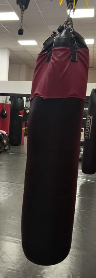 Saco de boxeo vacío