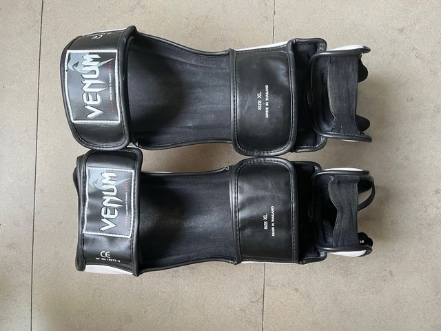 Espinilleras Venum Élite Blancas Talla XL