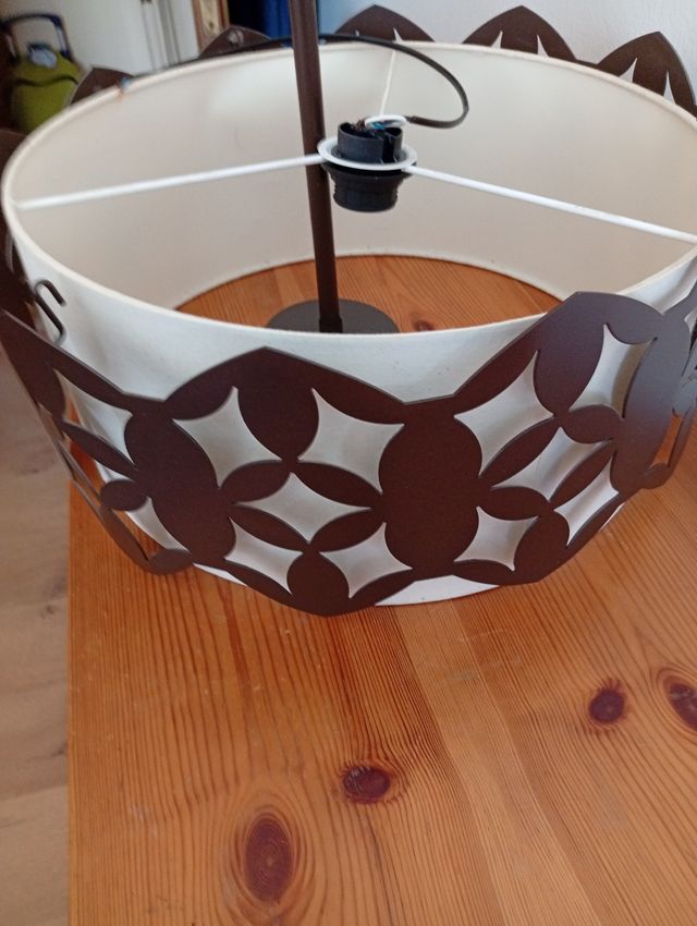 Lámpara  de techo en marron y veige