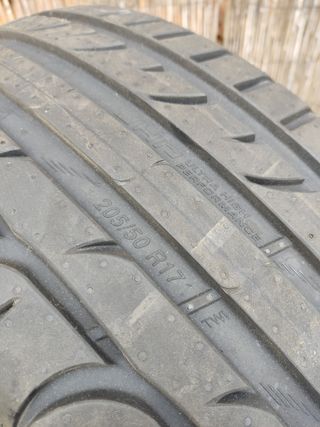 Neumático Kormoran 205/50 R17 93V
