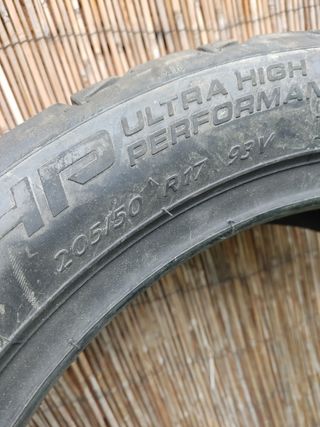 Neumático Kormoran 205/50 R17 93V