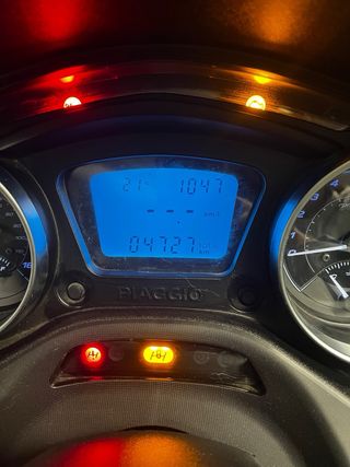 Piaggio MP3 300 Negro