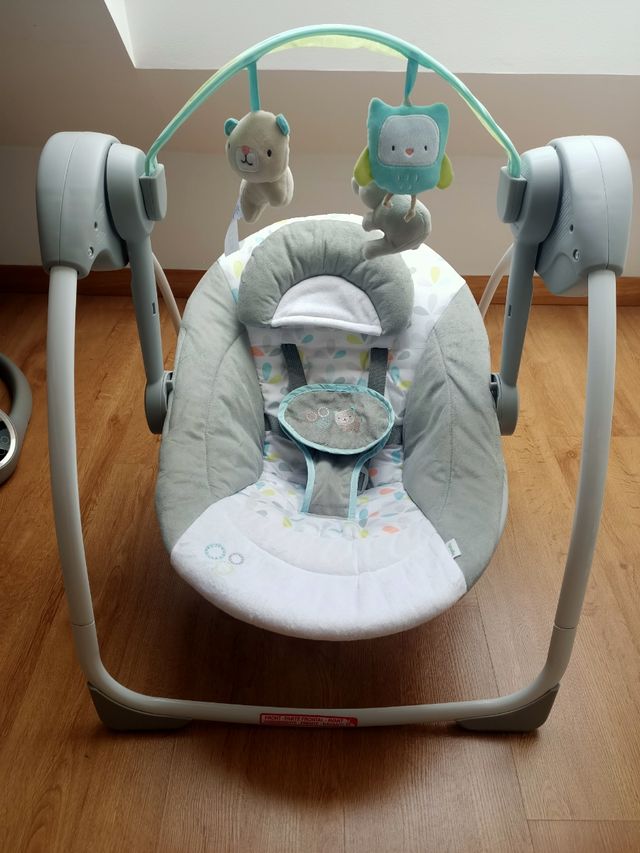 Balancín para bebé con peluches