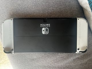 Controlli OLED per Nintendo Switch neri, bianchi