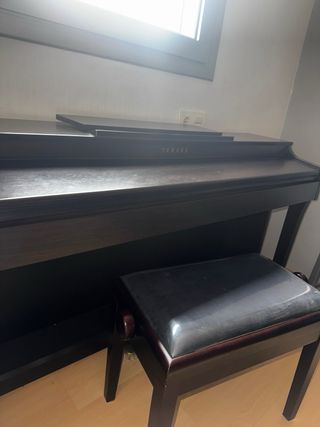 Piano Yamaha Clavinova CLP-625