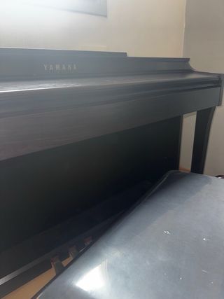 Piano Yamaha Clavinova CLP-625
