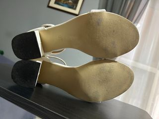Sandalias de tacón Shein blancas