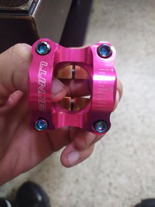 Potencia de Bicicleta CNC Rosa y Dorada