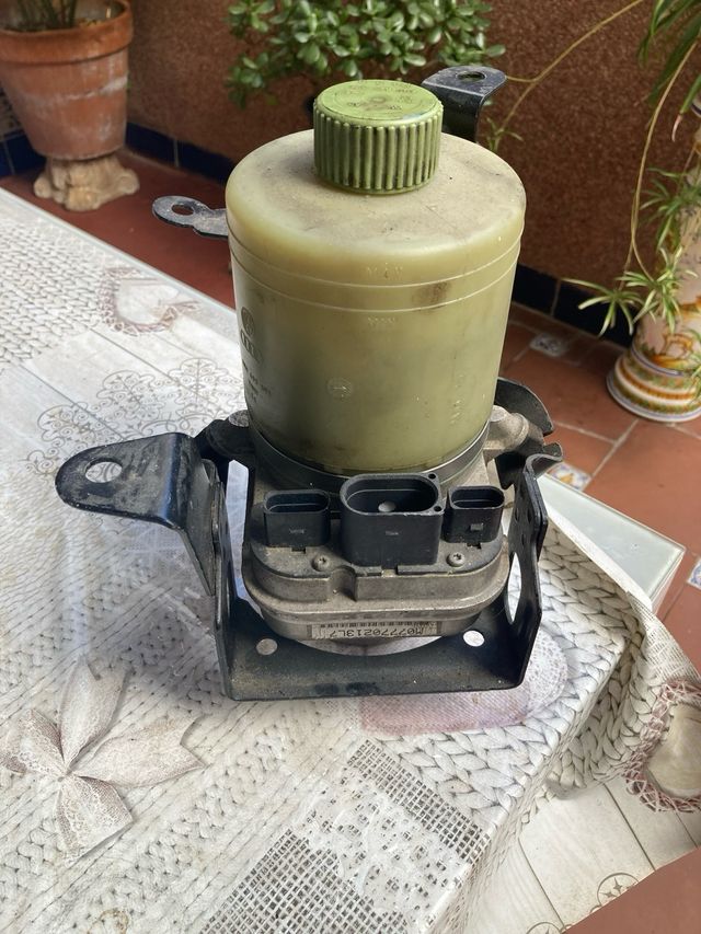 Bomba Dirección Eléctrica,Skoda Fabia.