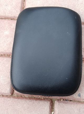 Taco asiento moto negro