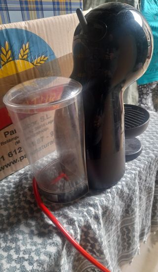 Cafetera Dolce Gusto Negra