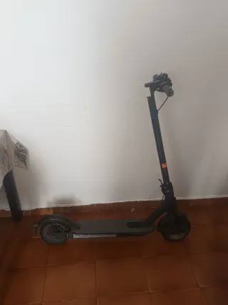Patinete Eléctrico Xiaomi con Cargador