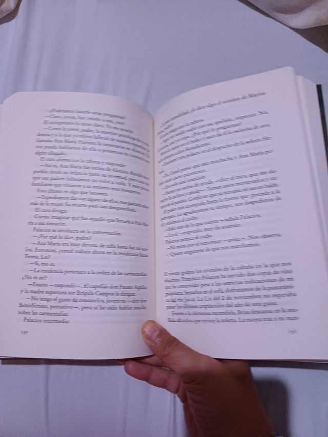 Los versos sueltos del Edén