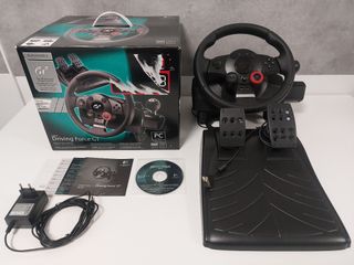 Volante Logitech per PC e PS3 